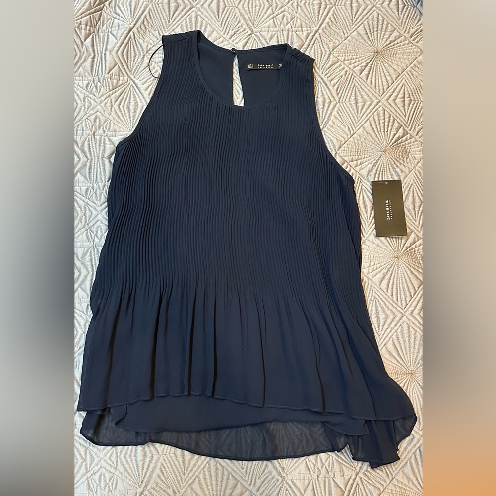 💢 2 for $30 - Zara NWT Sleeveless Blouse/Tank
